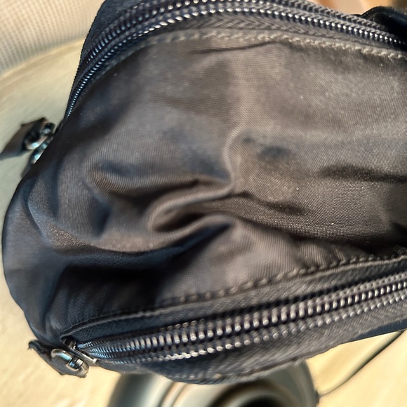 Authentic RARE PRADA Tessuto Nylon Cosmetic Toiletry Bag - Picture 9 of 16